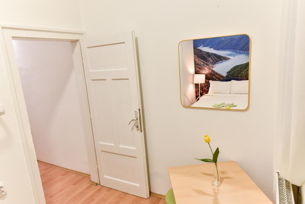 Get Inn Skopje Hostel Exterior photo