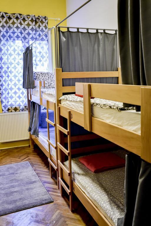 Get Inn Skopje Hostel Exterior photo