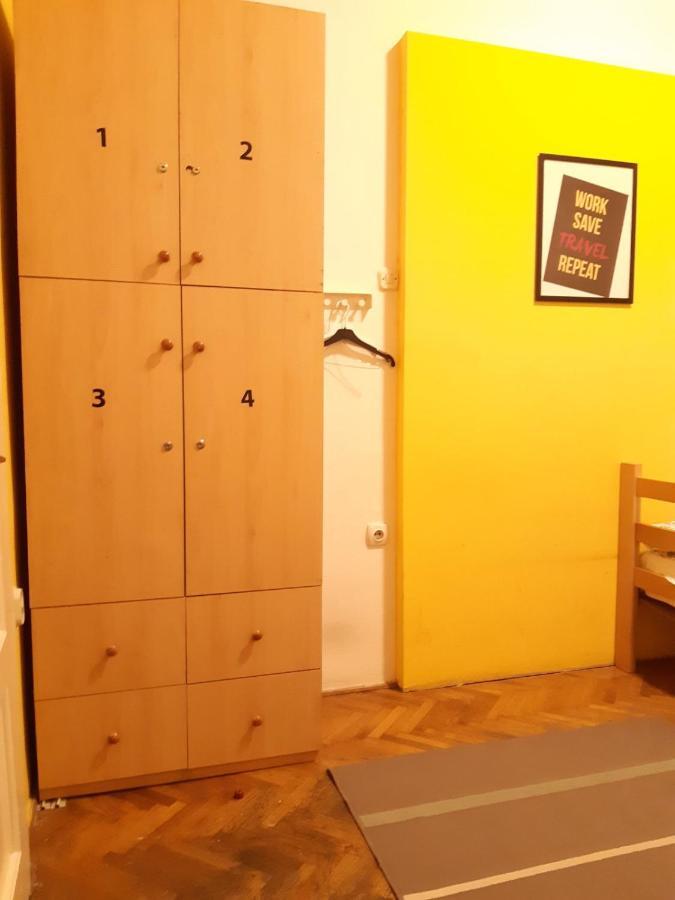 Get Inn Skopje Hostel Exterior photo
